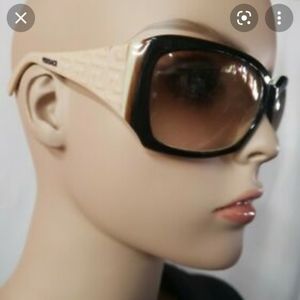Versace 🔥🔥HOST PICK🔥🔥sunglasses with  accessories